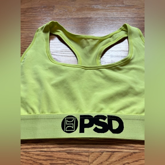 PSD Sports Bra - Picture 3 of 5